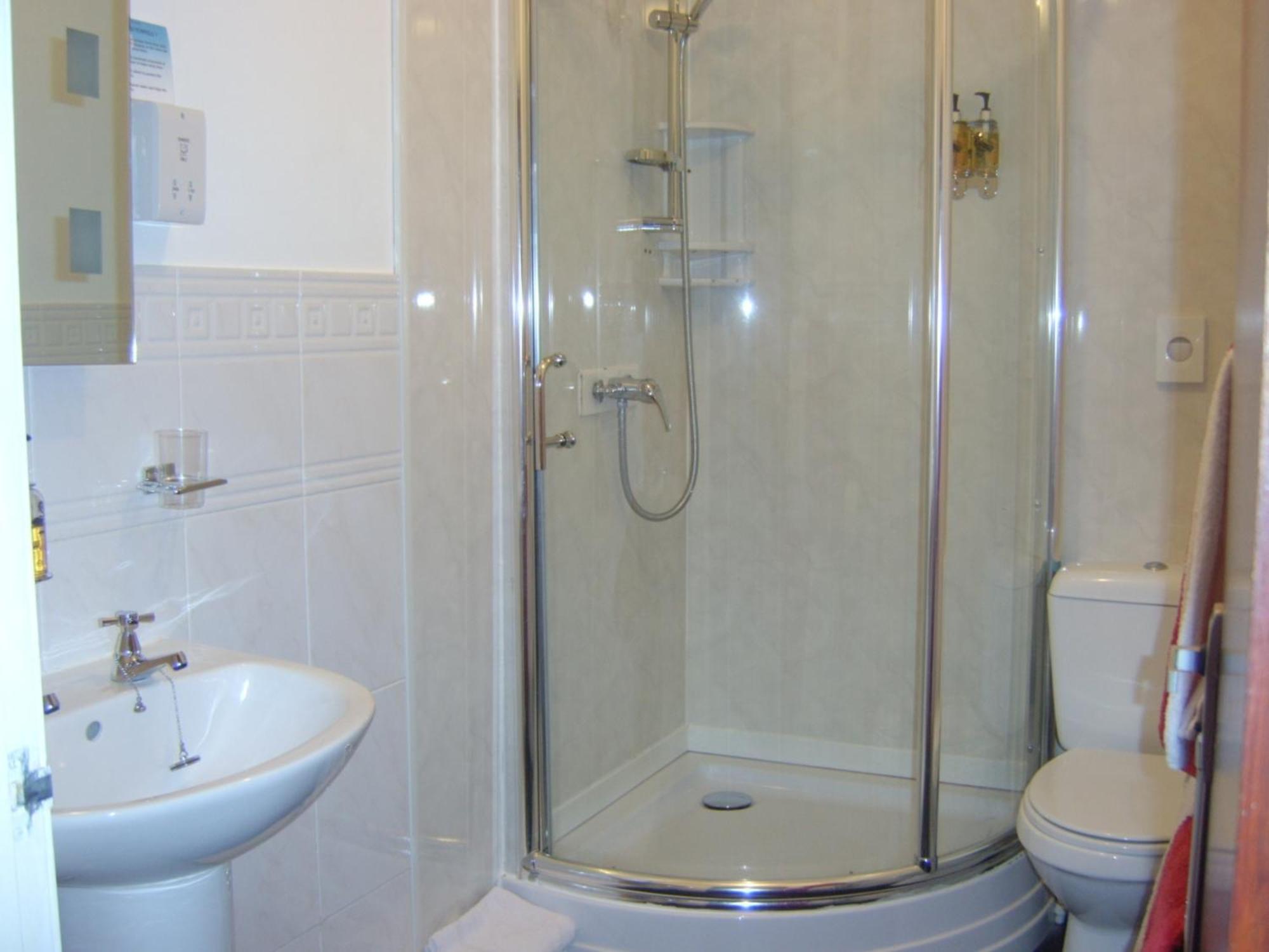 Guest house The Glenwood 3*
